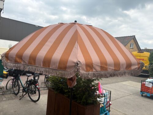 In The Mood Collection Osborn Parasol - H238 x Ø220 cm - Oranje-Wit - Afbeelding 12