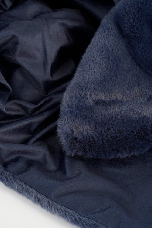 In The Mood Collection Bronte Fleece Deken – L200 x B150 cm – Donkerblauw - Afbeelding 2