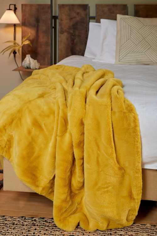 In The Mood Collection Bronte Fleece Deken – L200 x B150 cm – Geel - Afbeelding 4